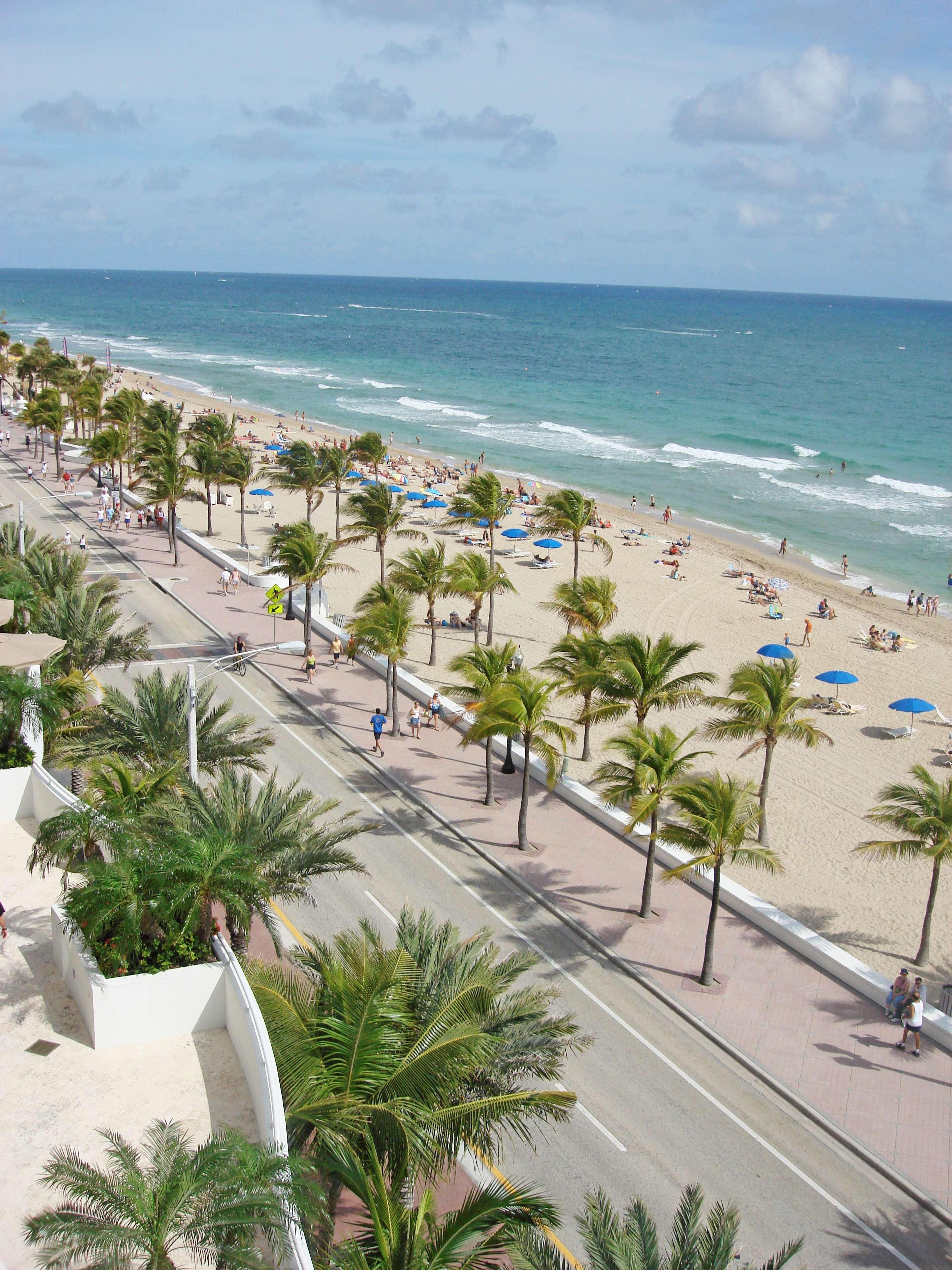 Отель Hilton Fort Lauderdale Marina Экстерьер фото